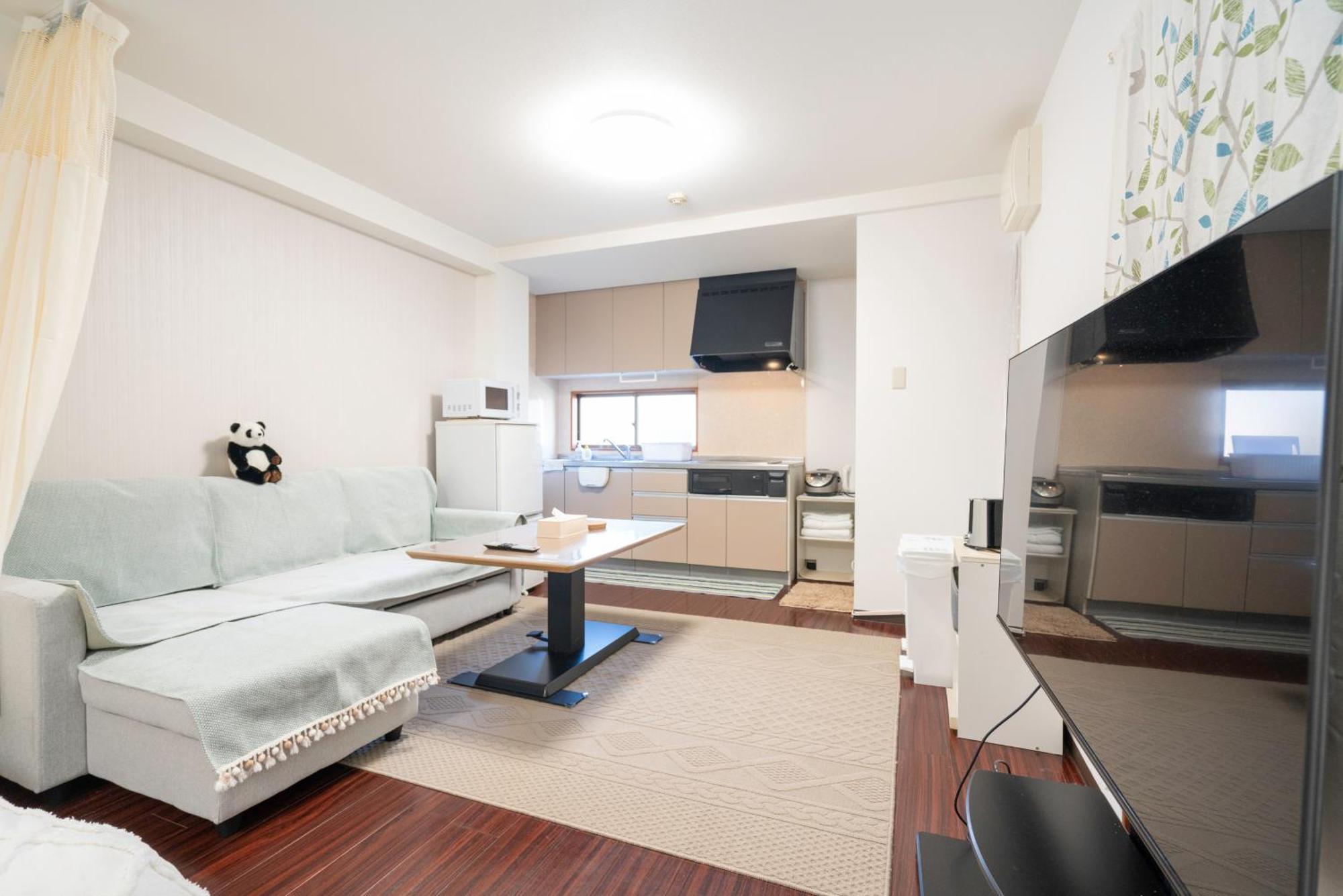 Apartment Ikebukuro East Exit Queen 2